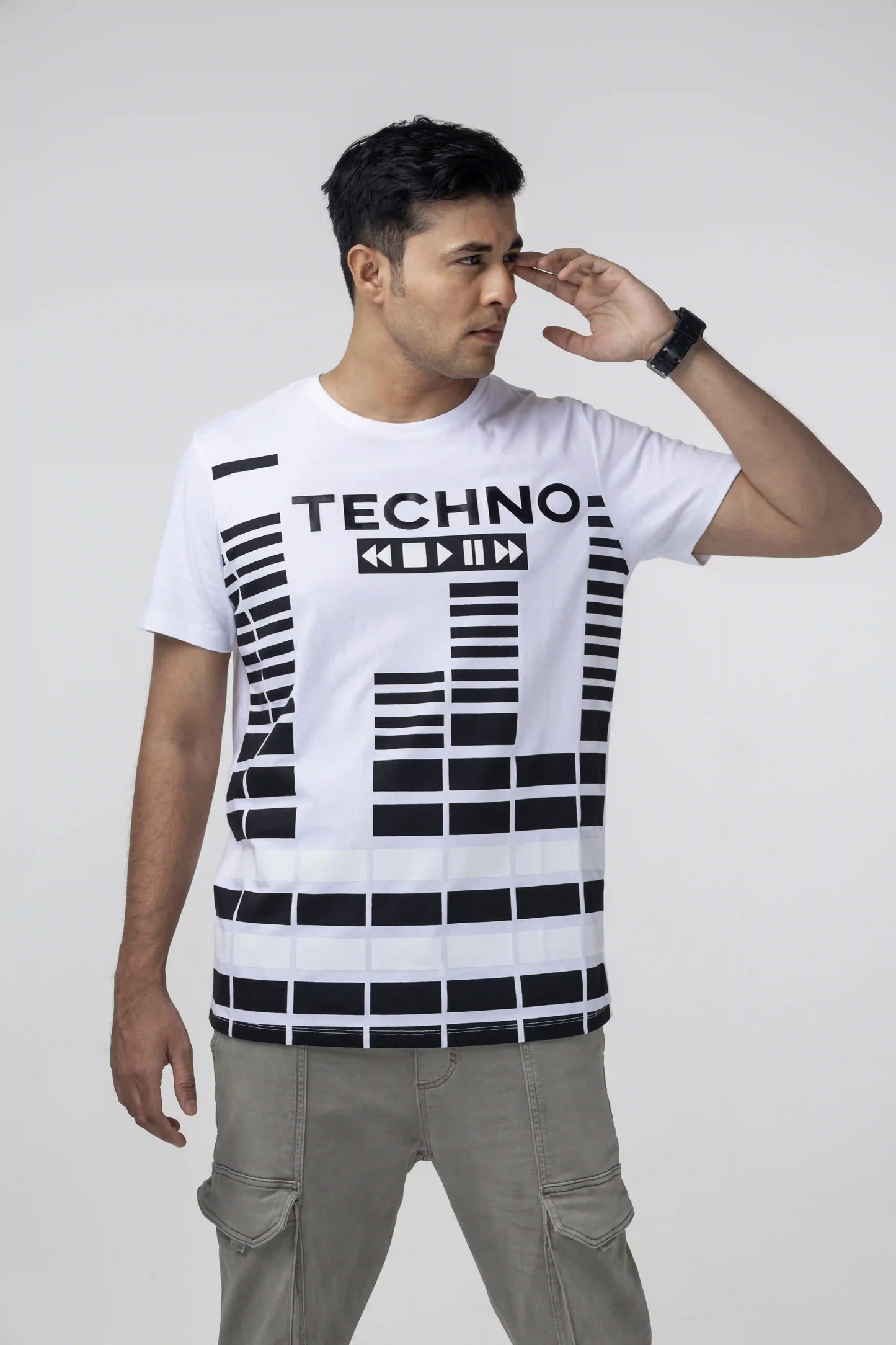 TECHNO Full