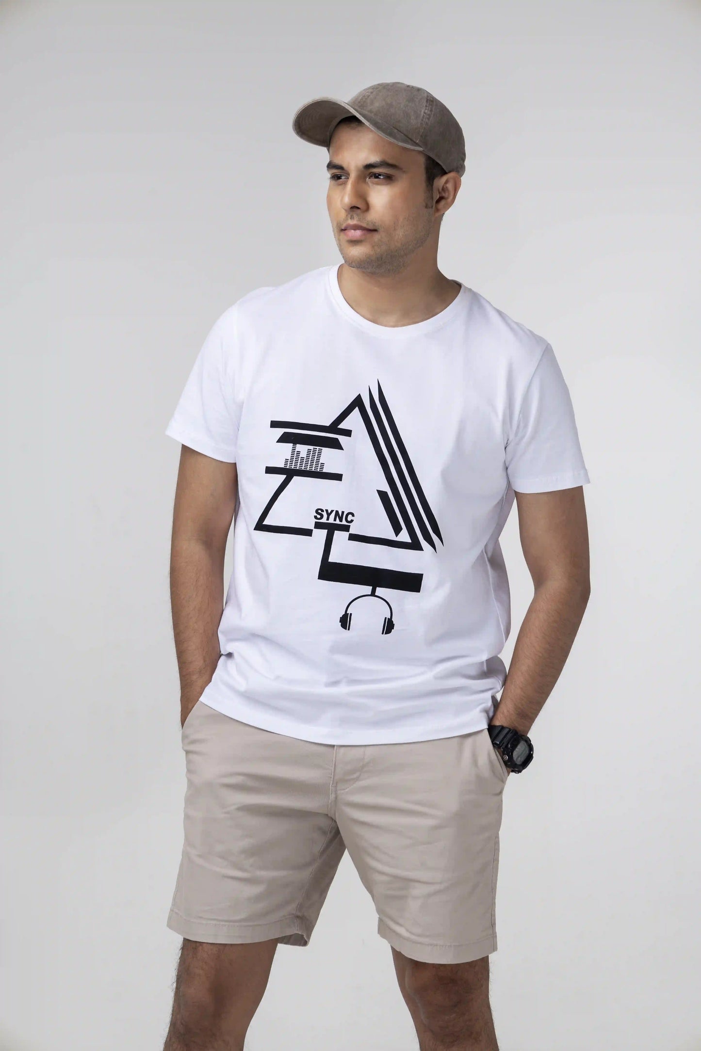 SYNC White